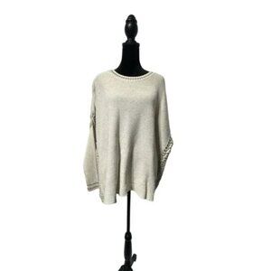 Beige detailed sweater